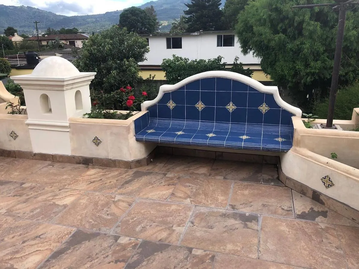 בית אירוח דירות Colonial Charm In Antigua - Women Only